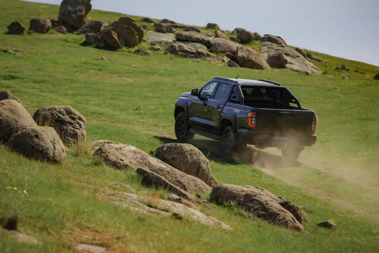 navara 1